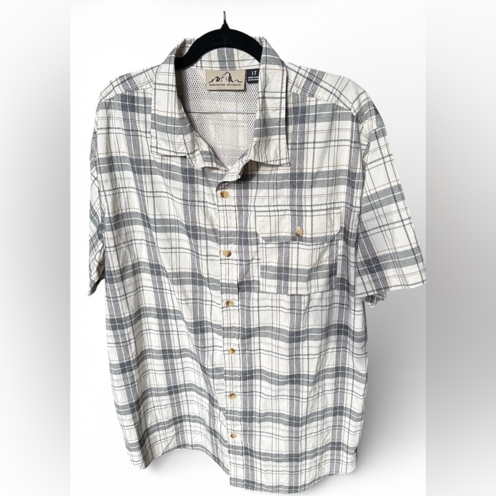 American Outback lightweight Gray Plaid Button-Down Shirt